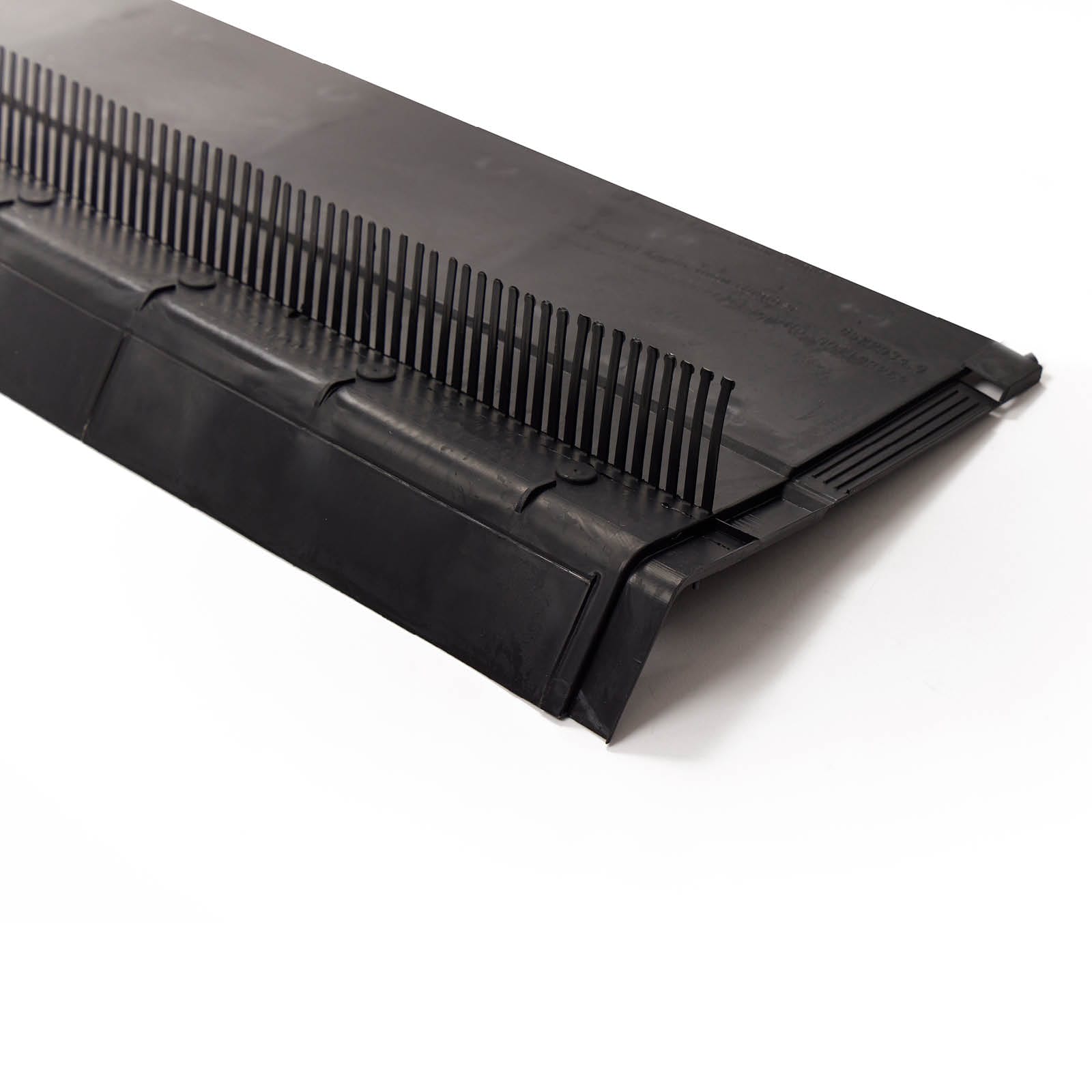 "EasyTrim 3‑in‑1 felt support tray with integrated bird comb and eaves protection design shown on a white background